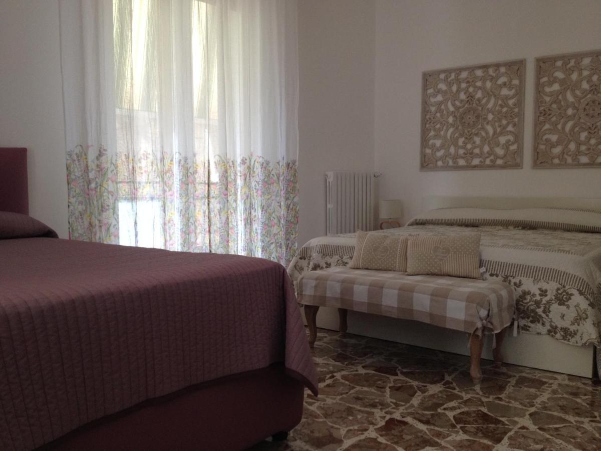 칼타기론 Il Piccolo Attico B&B 외부 사진