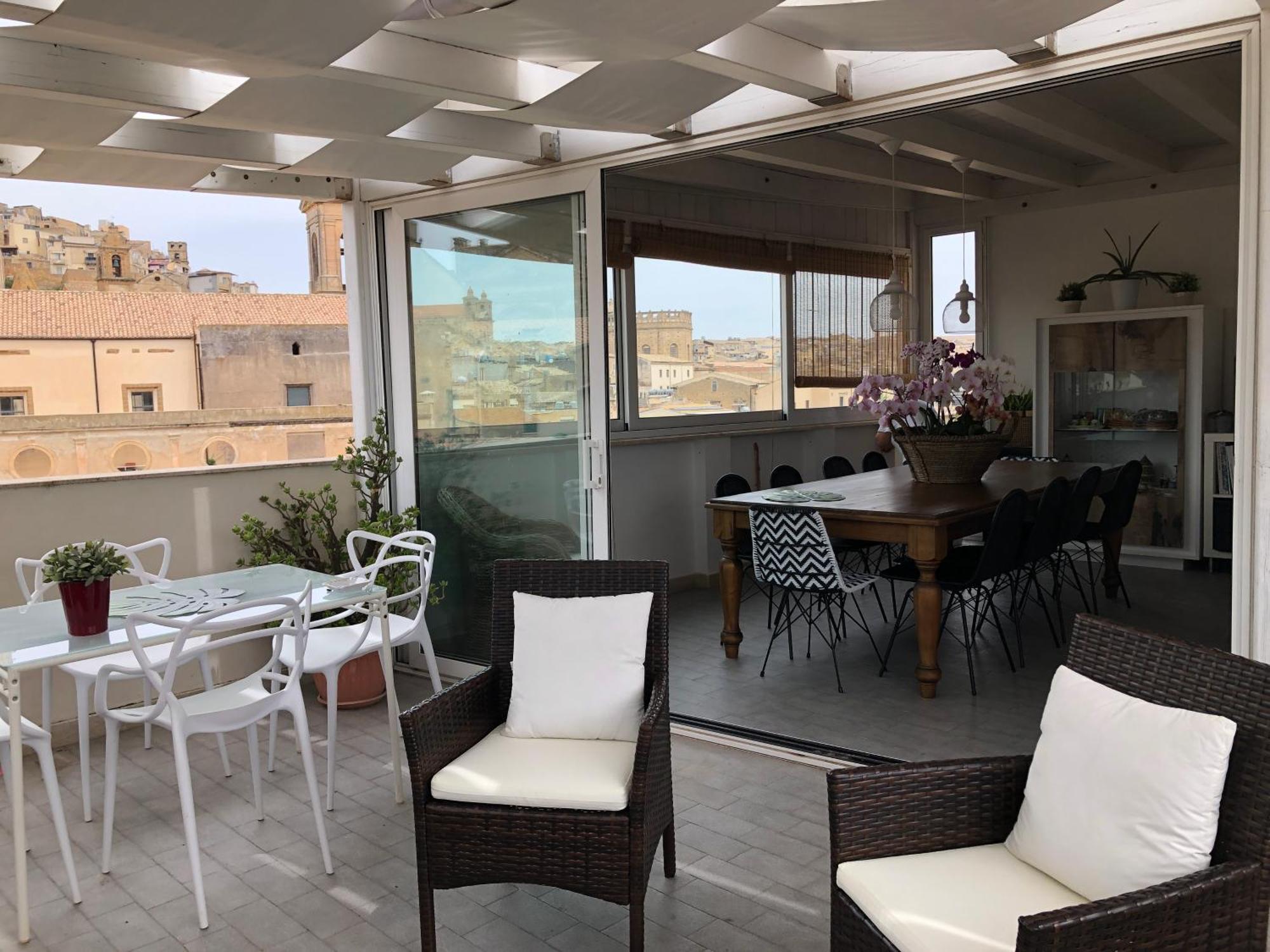 칼타기론 Il Piccolo Attico B&B 외부 사진